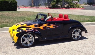 Flames Paint and 17-inch Wheels